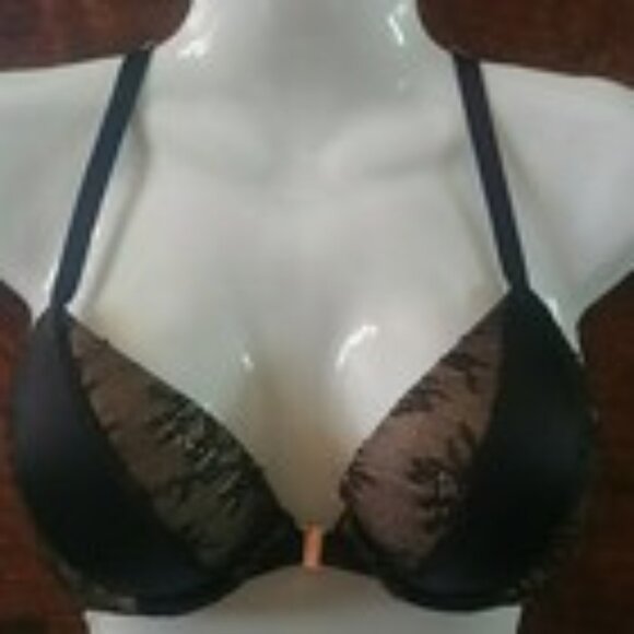 Victoria's Secret VERY SEXY PUSH UP PLUNGE Pigeonniant 34D BLACK Underwire Racer - Picture 1 of 6